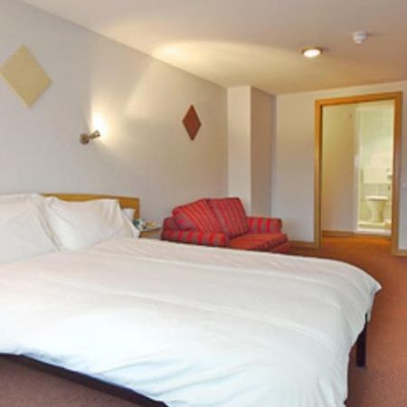 Rosemount Hotel Heathrow ハウンズロー 部屋 写真